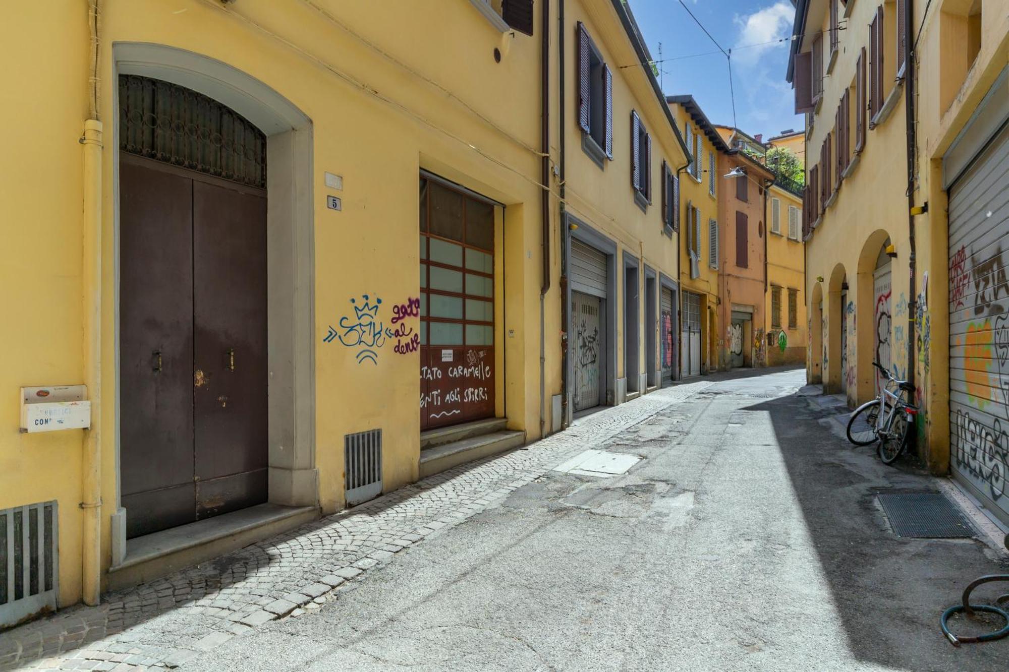 Apartment Amos - 5 Minutes From Piazza Maggiore 博洛尼亚 外观 照片